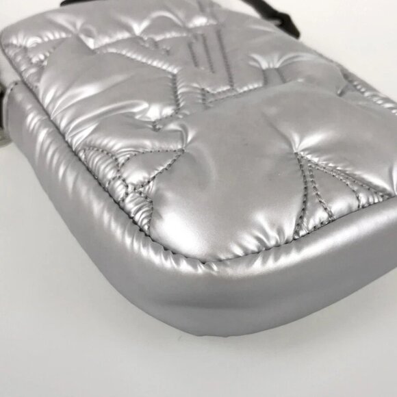 LOUIS VUITTON LV Pillow Phone Pouch M81716 Shoulder bag - Picture 3 of 15